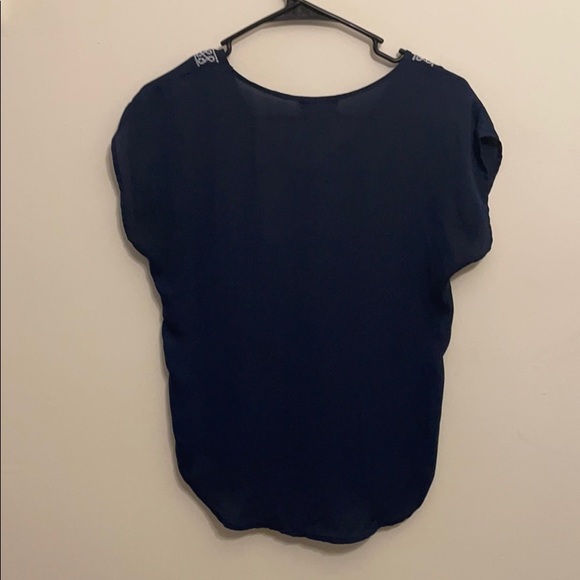 Blouse - Picture 3 of 4